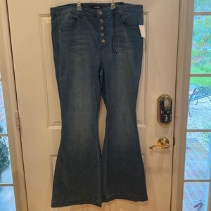 New Refuge Flare Jeans 18